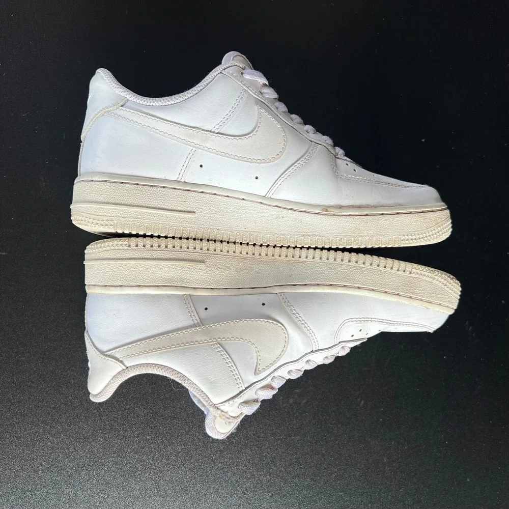 Nike Air Force 1 Low '07 Shoes Womens Size 6.5 White Leather Sneakers 315115-112